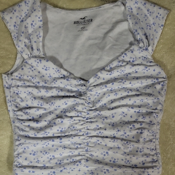 Hollister Blue Floral Ruched Crop Top - Picture 5 of 6
